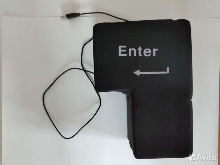 Большая подушка - кнопка антистресс для компютеров