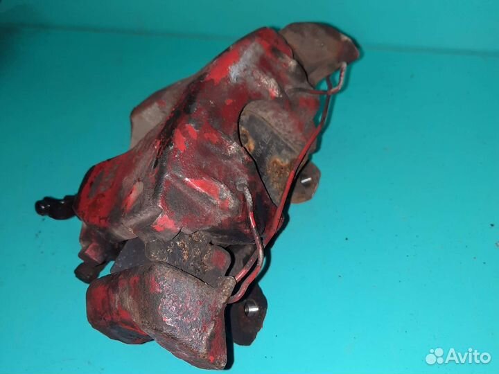 Суппорт передний Alfa romeo 156