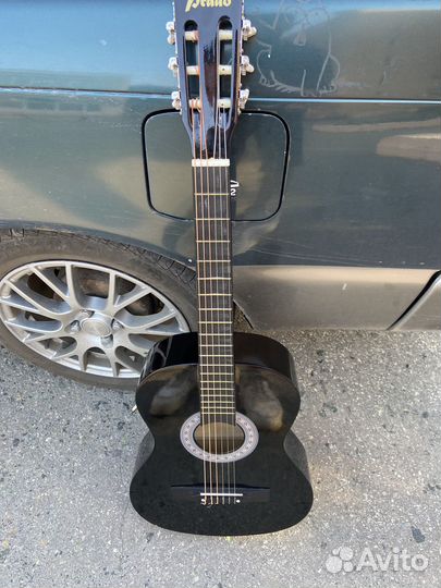 Гитара 6 струнная