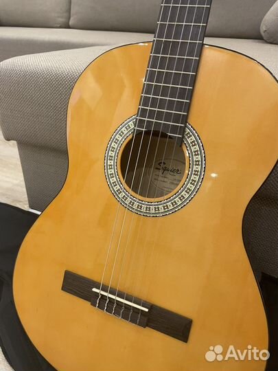 Классическая гитара fender squier SA-150N