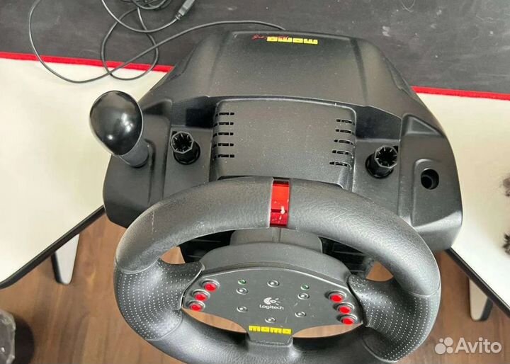 Игровой руль logitech momo racing 900 градусов