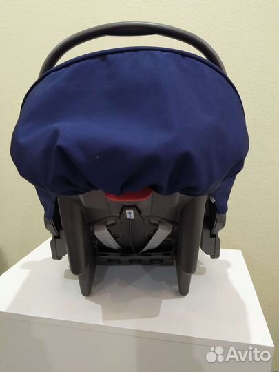 Автокресло inglesina huggy Multifix от 0 до 13 кг