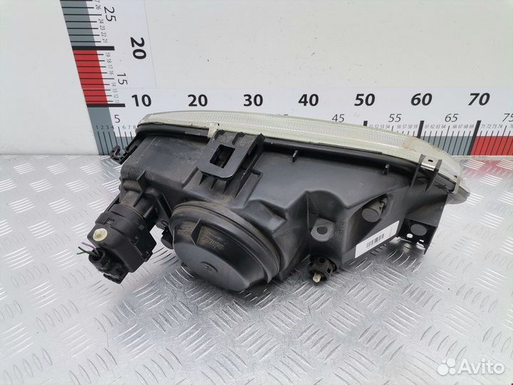 Фара передняя для Renault Scenic 1 7701672734