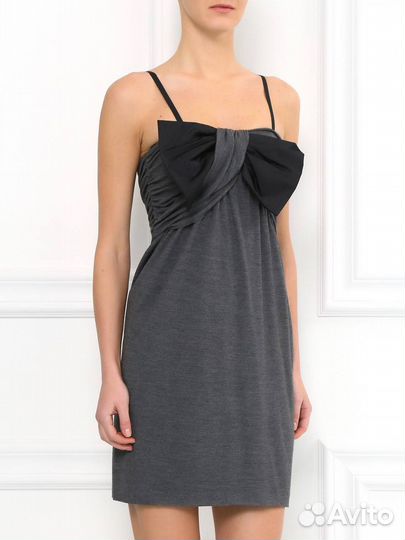 Moschino платье 40IT. Оригинал. Шерсть