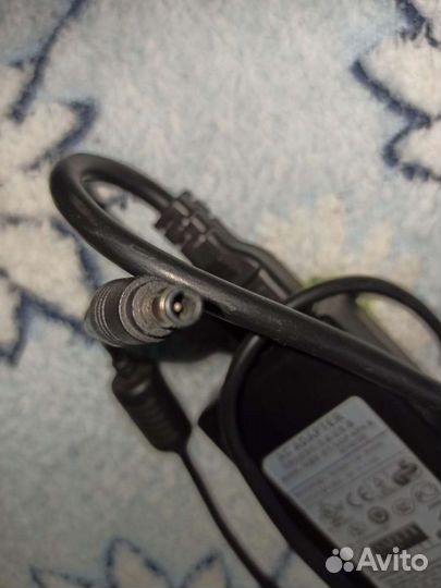 Блок питания для ноутбука