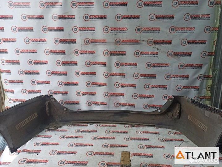 Бампер задний toyota noah