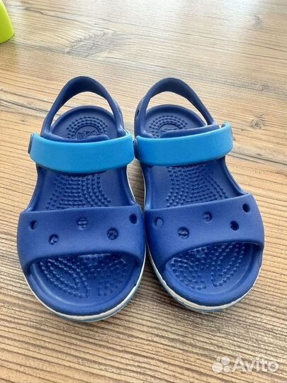 Сандали crocs c 5