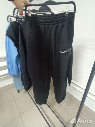 Костюм женский Calvin Klein