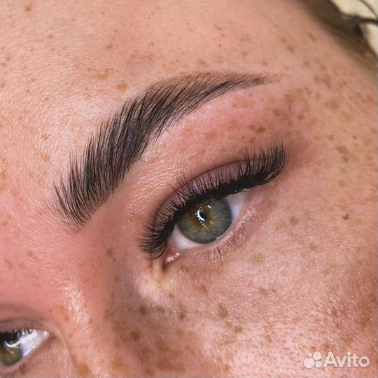 Оформление бровей