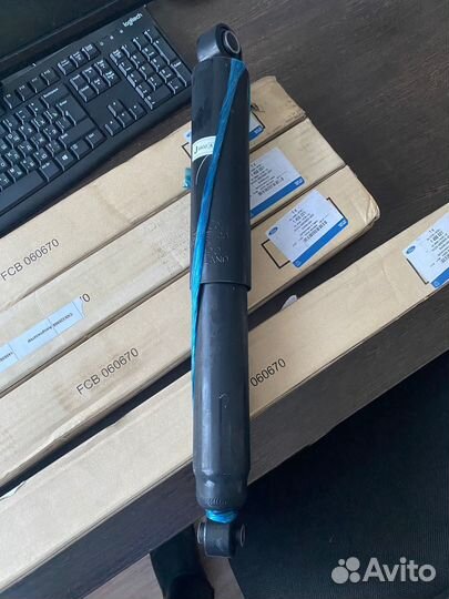 Ford Ranger амортизатор задний газовый