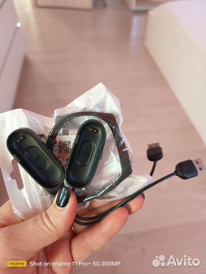 Зарядка для Mi band 4