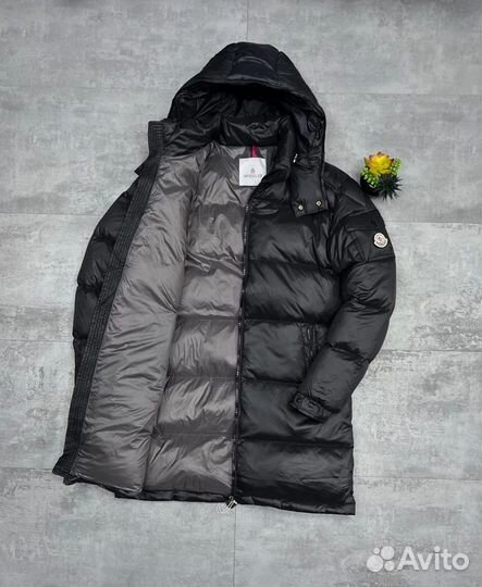 Зимняя куртка moncler