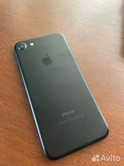 iPhone 7, 32 ГБ