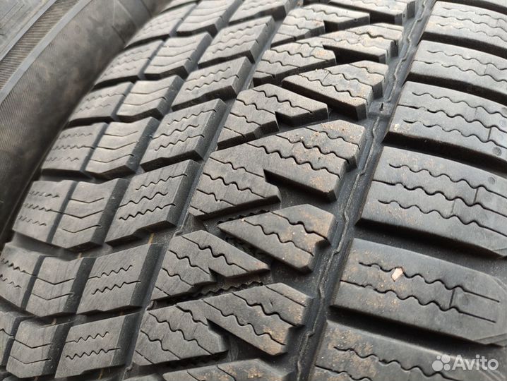 Kumho WinterCraft WS71 235/55 R18