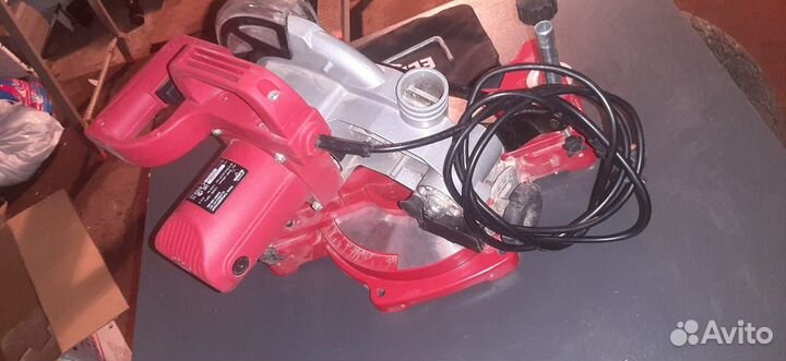 Циркулярная пила elitech