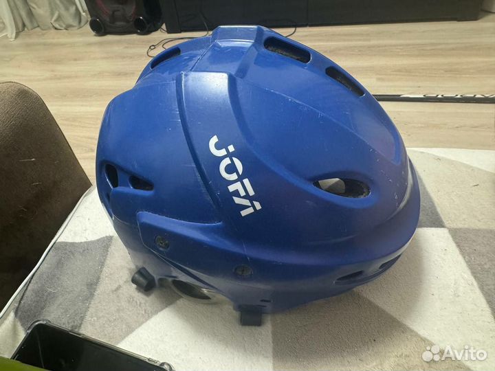 Хоккейный шлем jofa 690 sr l