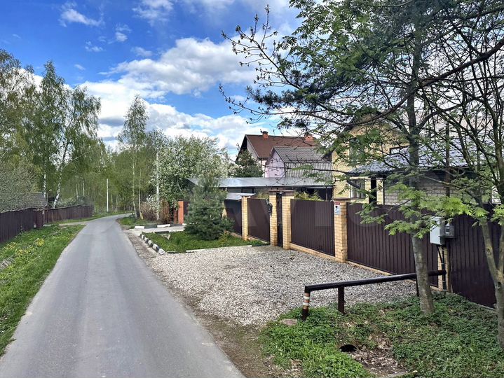 Участок 10 сот. (ИЖС)