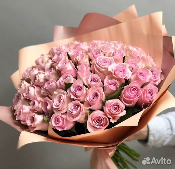 Помощник флориста