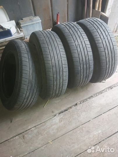 Bridgestone Dueler H/P 215/65 R16