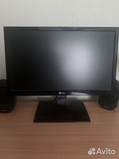 Монитор LG