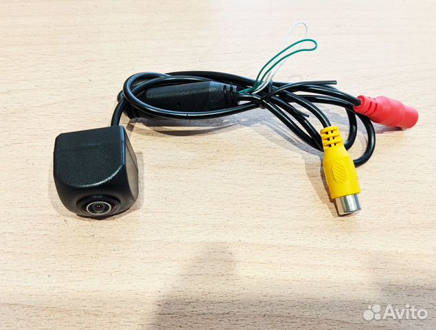 Камера заднего вида AHD 720p