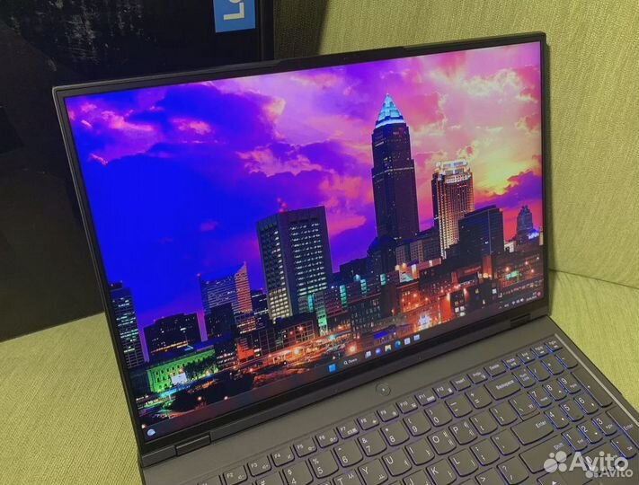 Lenovo Legion / RTX 4060 + ryzen 7