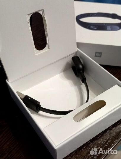 Зарядное для фитнес браслета xiaomi mi band 2