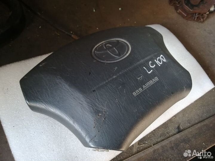 Подушка безопасности руля Toyota Land Cruiser 100