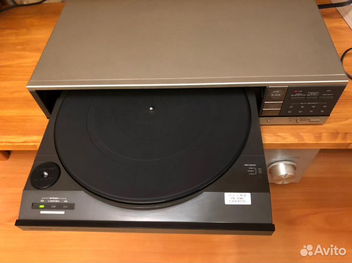 Проигрыватель винила Pioneer PL-66F