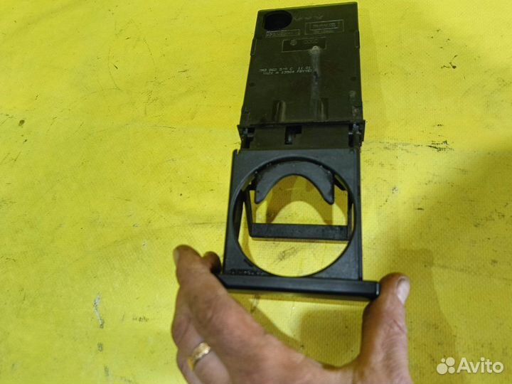 Подстаканник Volkswagen Sharan минивэн AUY 2001