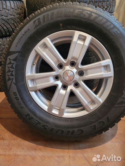 Bridgestone ice cruiser 7000 265 65 r17