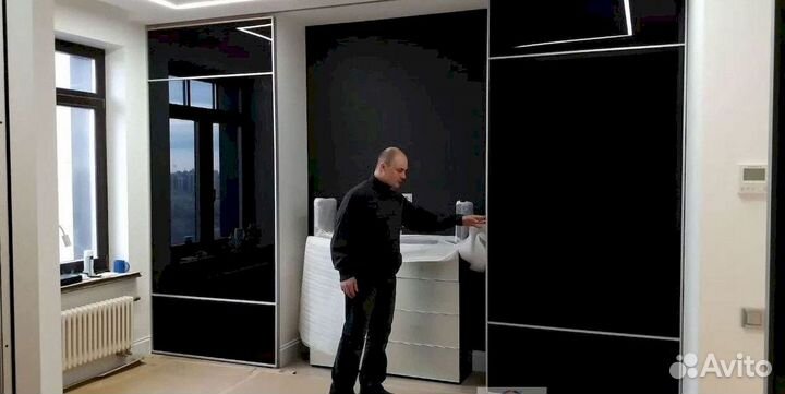 Шкаф
