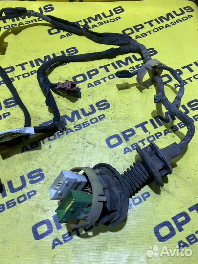 Проводка левой двери Peugeot 207