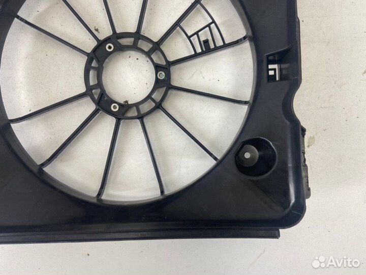 Диффузор вентилятора Honda Cr-V 3 2007-2011