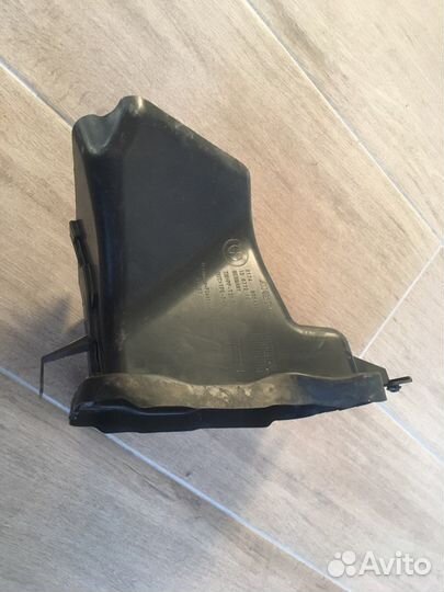 Воздуховод радиатора BMW F30 2011-20