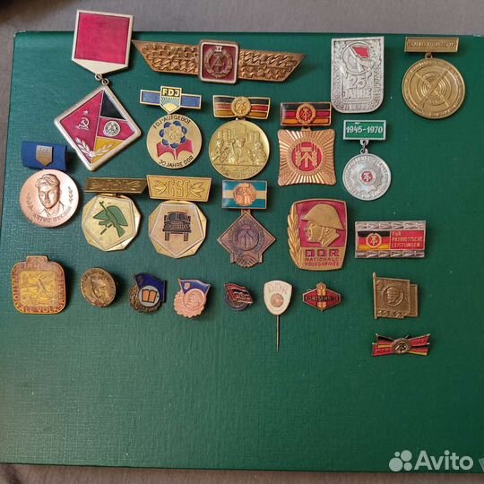 Значки ГДР, Польши, Венгрии, Швеции и другие