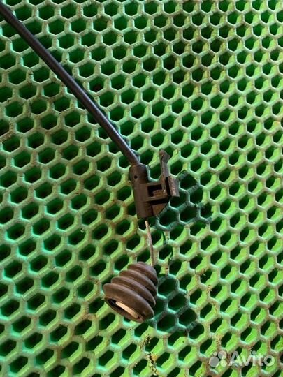 Трос лючка бака Opel Astra H Z18XER 2007