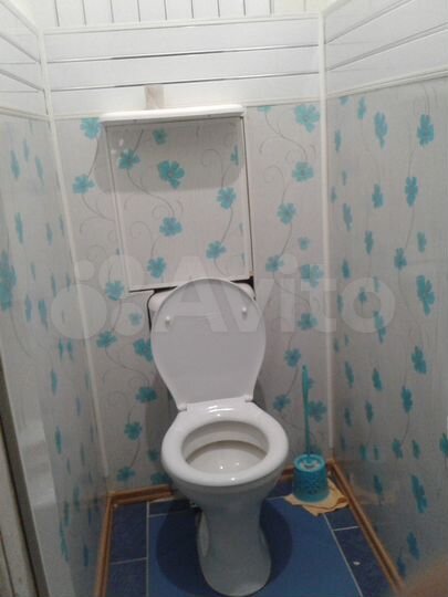 Комната 25 м² в 2-к., 1/3 эт.