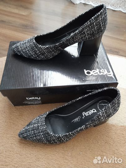 Туфли женские