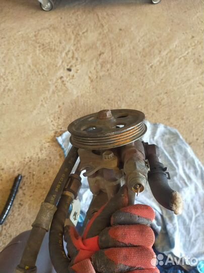 Насос гур 1 mzfe 4432048020