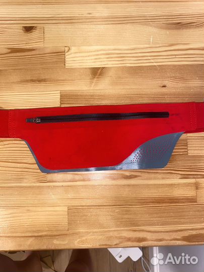 Поясная сумка спортивная