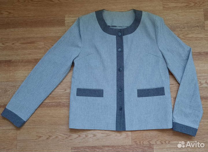 Жакет для девочки серый с отделкой