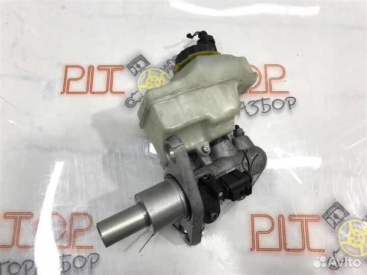 Главный тормозной цилиндр / гтц VW Tiguan (5N1,5N