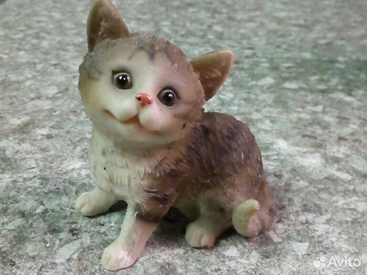 Статуэтки с живыми глазками)