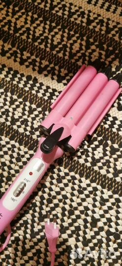 Щипцы для завивки волос