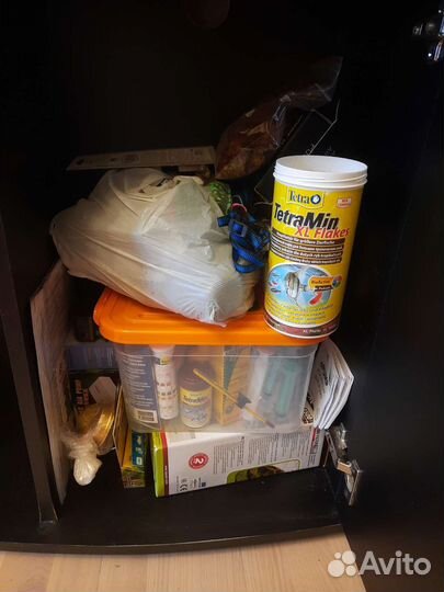 Аквариум с тумбой 130 литров