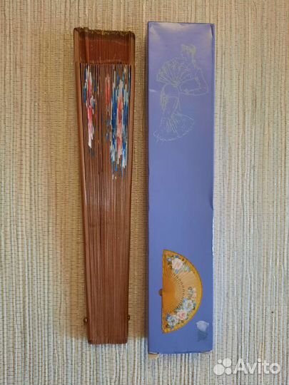 Веер ручной раскраски