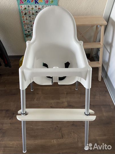 Стульчик для кормления IKEA + подствка для ножек