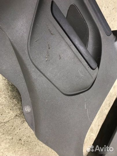 Обшивка салона задняя Ford Focus 2 купе 2006