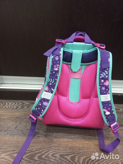 Рюкзак школьный